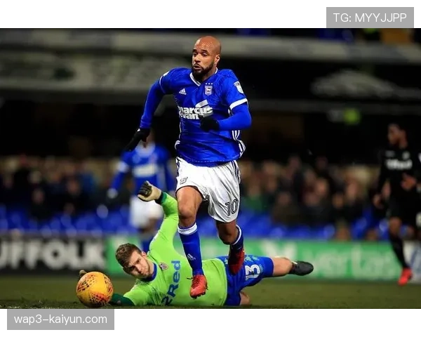 伊普斯维奇对阵诺维奇黄牌4张，客场作战防守压力较大